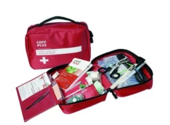 Care Plus First Aid Kit - Adventurer -Outdoor Kampeerartikelen Winkel 2391968 8714024383132 2