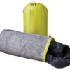 Therm-A-Rest Stuf Sack Pillow Kussen -Outdoor Kampeerartikelen Winkel 3515754 74777 therm a rest stuffsack pillow limongray print kussen 10