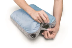 Cocoon Air Core Pillow Ul M, Light Blue Kussen -Outdoor Kampeerartikelen Winkel 3639411 799696117825 3