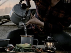 Barebones Enamel Teapot/Theepot Theepot -Outdoor Kampeerartikelen Winkel 4245292 819665013795 6